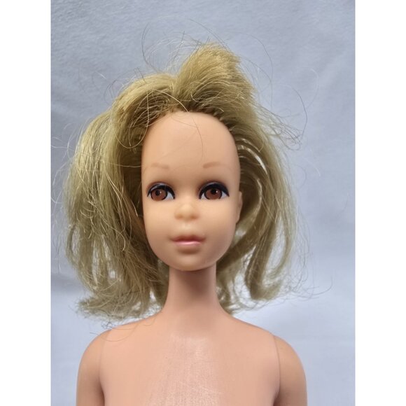 Vintage 1965 Barbie Blonde Francie Straight Legs Japan - Picture 2 of 16